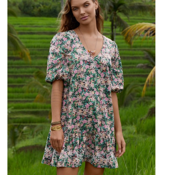 Johnny Was Dresses & Skirts - Johnny Was • Rebekah Poplin Dress with Embroidery in Field of Flowers